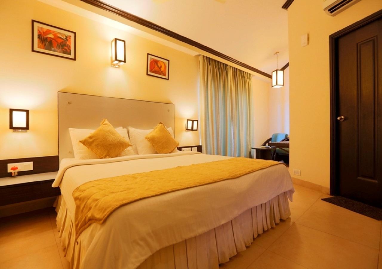 The Sea Horse Resort Baga Exterior foto